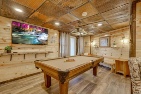 Family-Friendly Cabin with Hot Tub in Gatlinburg!